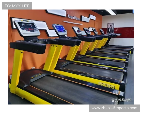 高性价比家庭综合训练机紧凑设计多功能一体